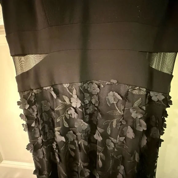 Formal Black Sleeveless Dress with floral appliqué on the tulle skirt - Picture 2 of 5